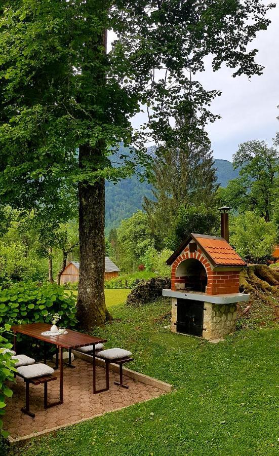 Villa Pocitniska Hisa Eros Bohinj Esterno foto